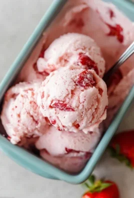 Homemade Strawberry Ice Cream